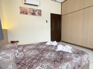 Bukit Indah Karaoke Corner 5parking Muji 4-10pax - 4