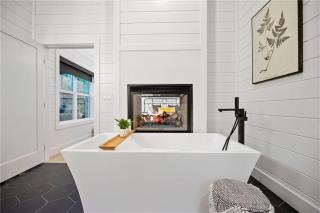 Alpine Chalet - Broken Bow - 8
