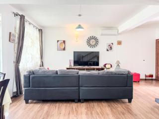 Beachfront Villa near Mont Choisy Beach - Grand Baie - 9