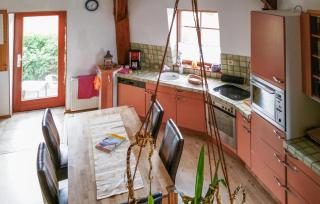 Nice Home In Neukalen - 7