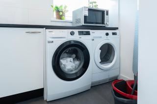 Newly Renovated Suite With Kitchen Access - Tilburgo - 1