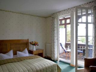Hotel Hiddensee Hitthim - Kloster - 3