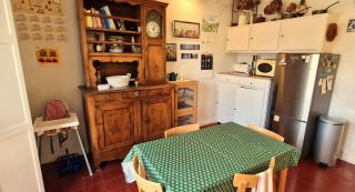 Spacious apartment 4 people parking, bright - 1