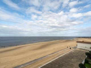 Studio cabine avec balcon, parking privé, accès direct plage, proche centre ville - FR-1-319-44 - Arcachon - 7