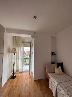 Modern Design Apartment - 4