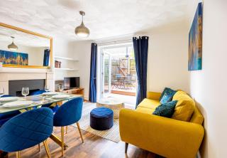 Modernized 2 storey 2BR with Garden near Angel St - Londra - 0