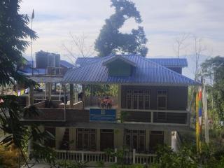 Blue Heaven Homestay by The Pine Cones - Darjeeling - 7