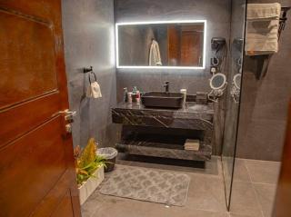 Aquarium Apartment - 9