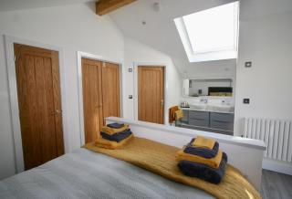 Kittiwake Retreat, a luxury escape by the sea! - 1