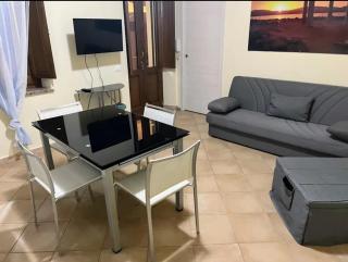 Cozy house with terrace in Pula, 85 m², garden - Pula - 7