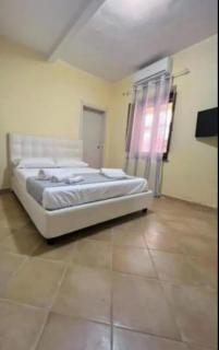 Cozy house with terrace in Pula, 85 m², garden - Pula - 4