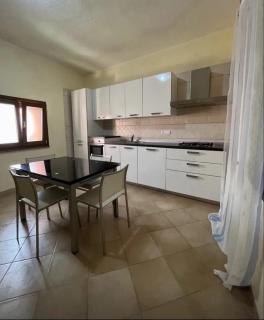 Cozy house with terrace in Pula, 85 m², garden - Pula - 1