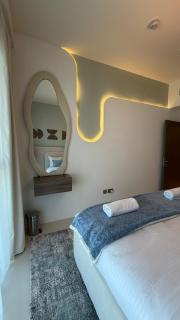 Seaside Elegance 1BR at Emaar Beachfront - 5