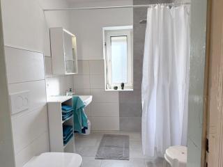 Cozy Lakeside Studio with Floor Heating - Kollm - 2