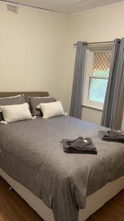 Andy's Accommodation - Peterborough - 4