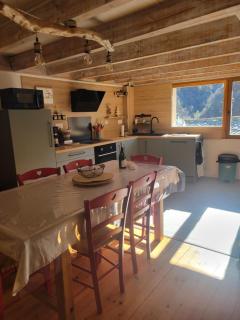 Paisible maison dans les Pyrénées - Fontpédrouse - 0