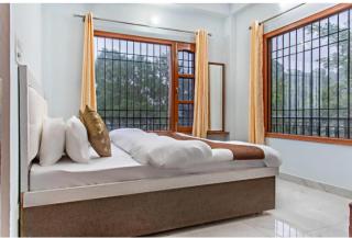 06 Bedroom Serviced Villa I Pvt Lawn With Bonfire I Forest & Nature Walk I Food Service & Memorable Stay I Woods View By Exotic Stays - Kasauli - 7