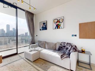 Modern Smart Home 2BR with Private Pool in JVC - 8