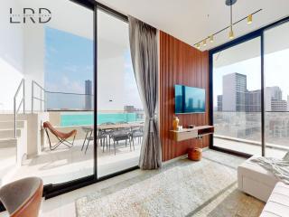 Modern Smart Home 2BR with Private Pool in JVC - 6