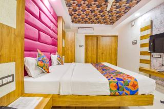 FabHotel Signor - Indore - 8