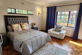 Leafy home in the heart of Linden with Pool - 3