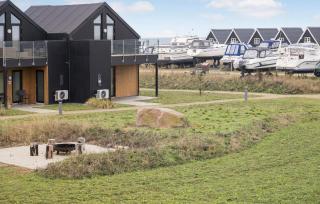 Kysthusene, Lejl 12 - 9