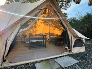 Cozy Hot Tent with Log Burner & Hot Tub Right Tent - 5