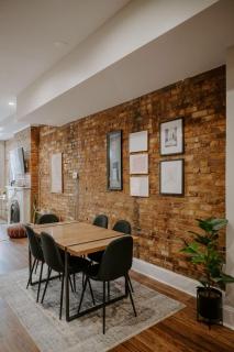 Stunning 4BR Townhome Rooftop City Views - 3