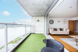 Amazing Dock View - Superior 2 Bed 2 Bath Flat at ExCeL, London - Londra - 1