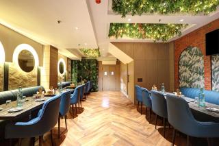 HOTEL UPTOWN with Luxury Restaurant & Rooftop Near Connaught Place, New Delhi City Centre - 3