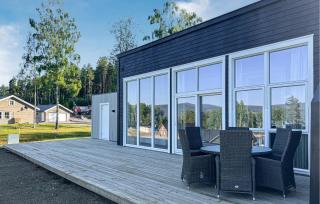 Gorgeous Home In Hurdal With Lake View - Hurdal - 8