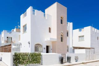 La Villa - Paralimni - 7