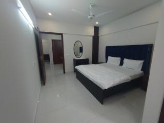 2 Bed drawing dinning - Karachi - 8