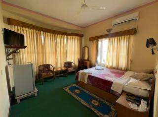 Green Tara Hotel - 8