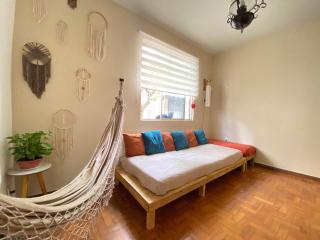 Quarto fresco e aconchegante perto de tudo - 6