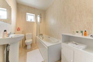 Westfield Contractor Apartments - 3