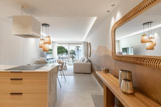 REF 1979 - Cannes Palm beach- Sea view apartment for rent - 8