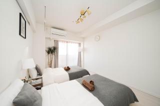 Shinjuku center high-rise building welcomes couples, friends and families - Tóquio - 6