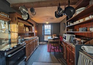 Artists Sanctuary - Eglwys-fach - 7