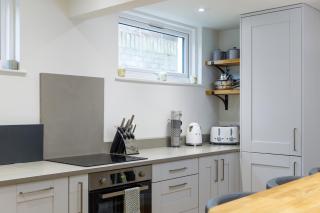 Spacious 2 Bedroom Apartment With Beautiful Garde - Brighton & Hove - 2