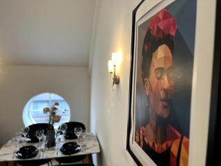 The Consulate - Nottingham - 1