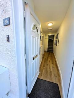 3-Bed Home in Glasgow - Glasgow - 3