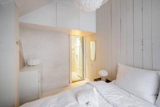 DINBNB Apartments Comfortable 2-Bed Urban Escape with Apple TV & Cozy Features - Oslo - 4