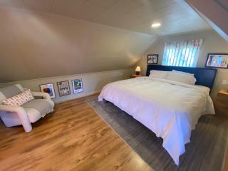 Big apartment by the Farmers market - Kitchener - 9