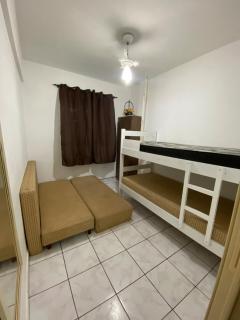 Apto no Boqueirão, 3 minutos da Praia a Pé, vaga de garagem rotativa e Wi Fi - 1