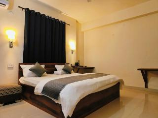 LeafyInn 2BHK roadside-Khanapara - Guwahati - 5