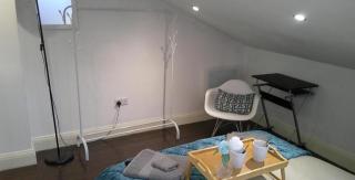 Stylish & Cozy 1 Bed Apartment in the Heart of Shepherd Bush - Londra - 8