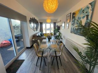 2 Bed Town Centre Apt in Porthcawl, parking, Wifi ,Sky & Netflix - Porthcawl - 9