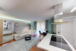 Cozy Apt with Balcony - 5 min to the Beach - Nice - 5