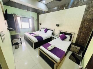 Hotel Mother land near ganga ghat - Haridwār - 1